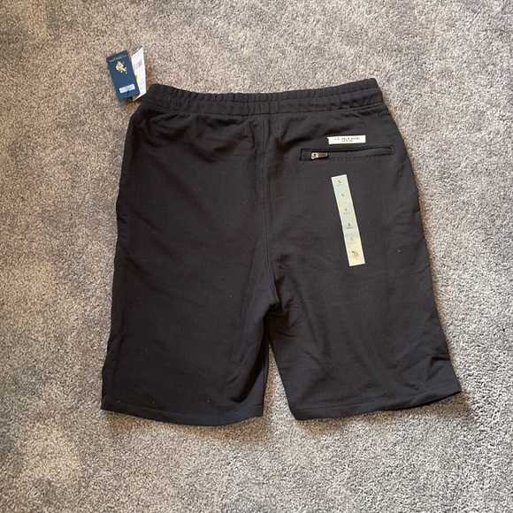 Men’s Polo Lounge Shorts - Picture 2 of 3